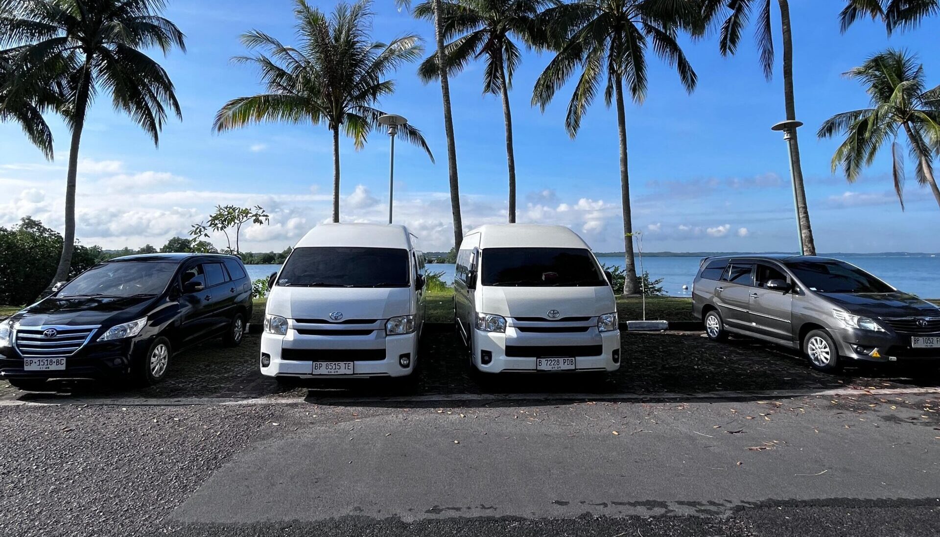 Sewa Hiace Tanjungpinang: Solusi Nyaman untuk Rombongan hingga 15 Orang